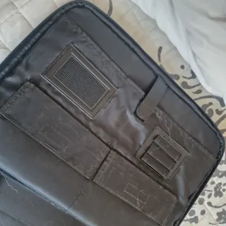 Maletín para portátil NGS negro