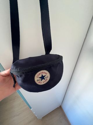 Riñonera Converse Negra