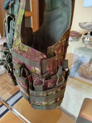 Chaleco Táctico  Camuflaje Pencott