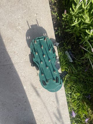 Zapatos Aireador Césped 30x13 cm