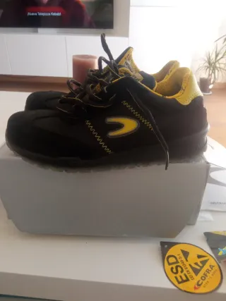Zapatos de seguridad COFRA Talla 40