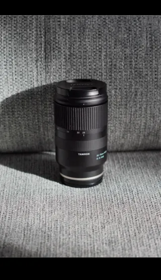Tamron 28-75mm f/2.8 para Sony