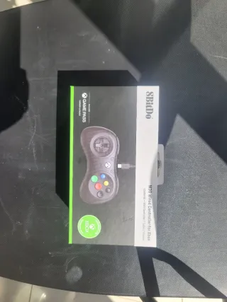 Mando 8BitDo M30 para Xbox con cable