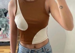 Top canalé bicolor marrón/beige vintage