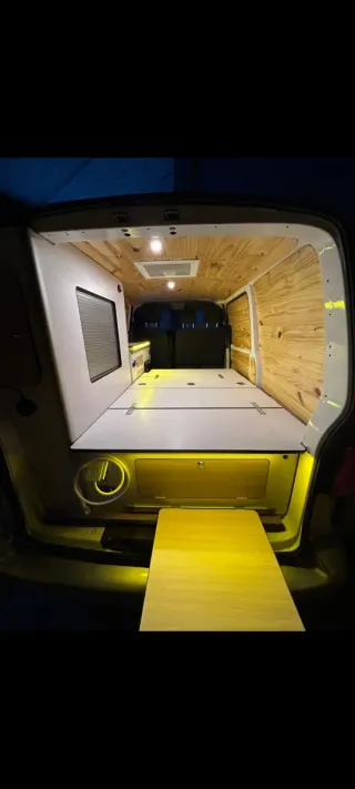 Volkswagen Transporter T6.1 2021 Camper