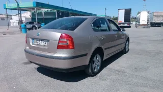 eskoda  Octavia  2006