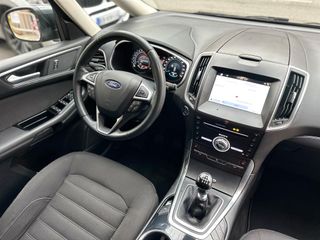 Ford Galaxy 2019