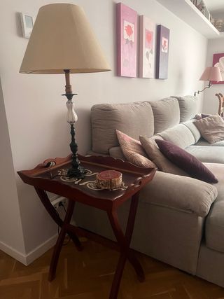 Mesa auxiliar madera decorada a mano