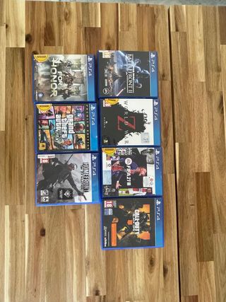 Lote 7 giochi PS4: GTA V, WORLD WAR Z, ecc.
