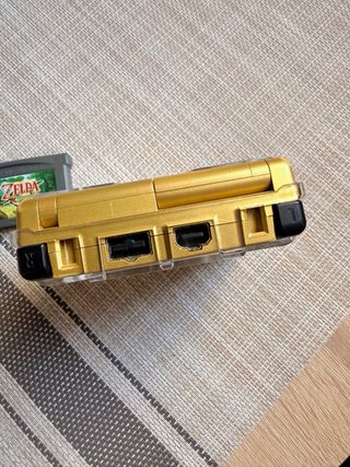 Game Boy SP Zelda Edición Dorada + Juego de zelda