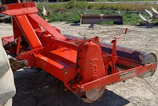 Rotovator Agrator con rodillo