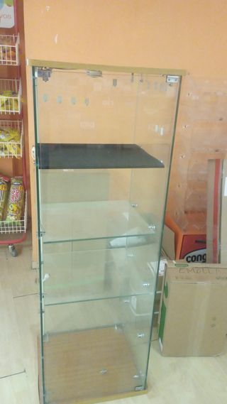 Vitrina expositora cristal y madera
