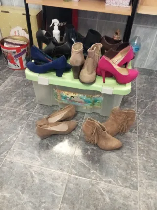 Lote de calzado variado