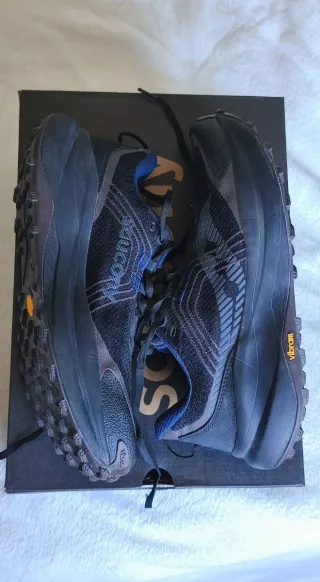 Zapatillas Trail Saucony Xodus Ultra 4 Talla 42,5