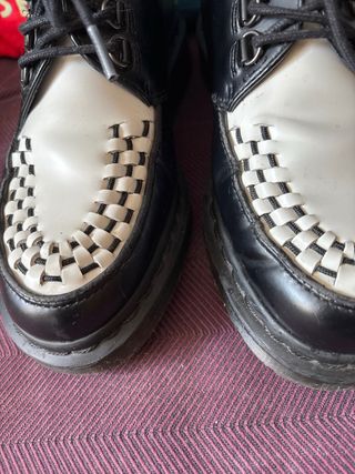 Dr. Martens Creepers Talla 40 Blanco y Negro