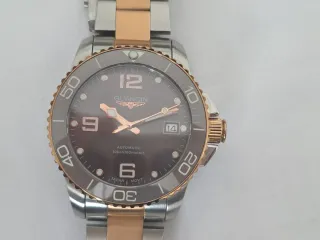 Reloj simil HydroConquest bicolor