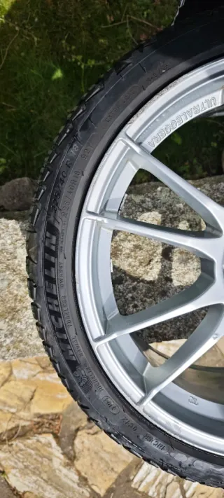 4 Llantas O.Z Ultraleggera + Neumáticos