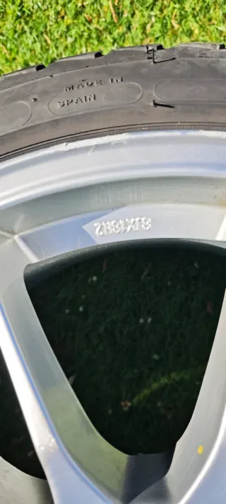 4 Llantas O.Z Ultraleggera + Neumáticos
