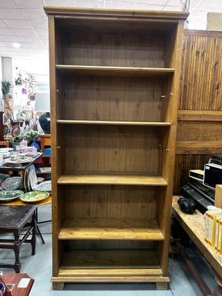 Estantería de Madera Maciza Estilo Rústico