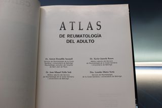Atlas de Reumatología del Adulto. Laboratorios Almirall S.A., 1993.