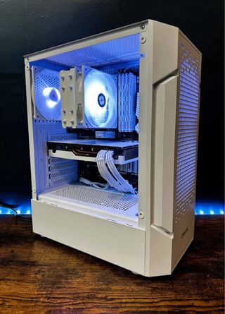 PC da Gaming Ryzen 7 2700 RX 5700 XT 16GB RAM