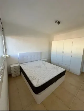 Cama canapé y colchón