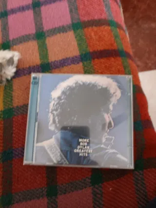 The Beatles LOVE CDy mas títulos