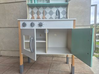 Cocinita de madera infantil