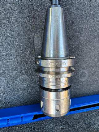 Herramienta porta pinza sin apenas uso