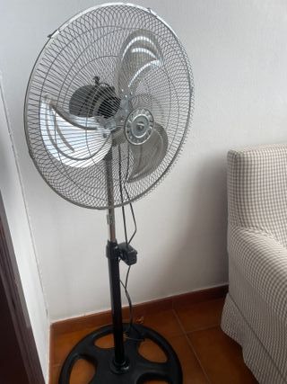 Ventilador industrial grande