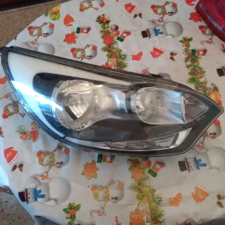 Faro Kia Rio Derecho 2012