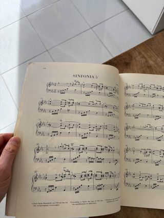 Partituras J.S. Bach Invenciones Sinfonias Urtext