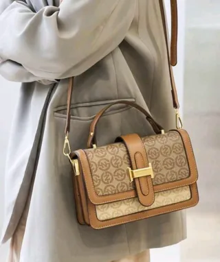 Borsa a tracolla monogram beige e marrone
