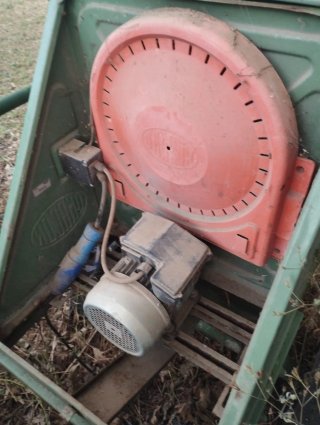 Hormigonera 350L umacon