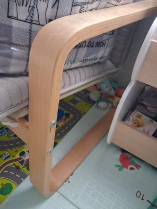 Sillón IKEA madera gris