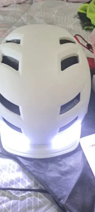 Casco SmartGyro con luces