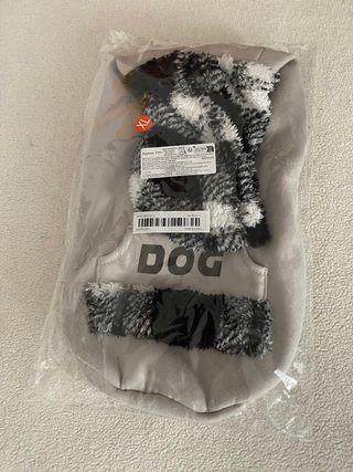 Maglione a quadri per cane