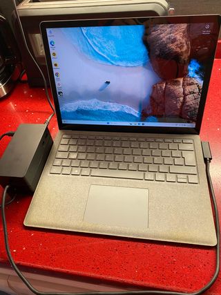 Microsoft Surface i5-7 Gris