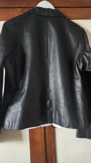 Cazadora Piel Negra Talla M Forro Bolsillos