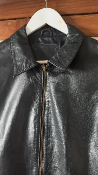 Cazadora Piel Negra Talla M Forro Bolsillos