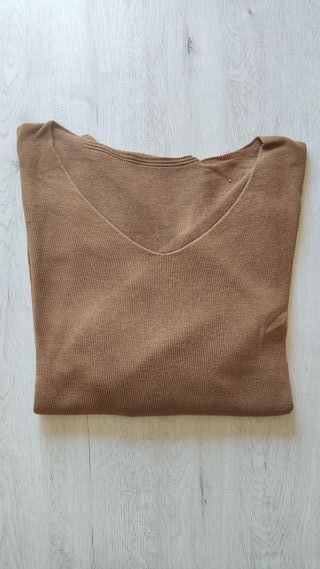 Jersey de punto fino camel