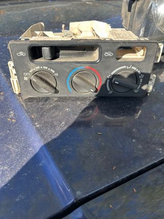 Faro Toyota Avensis 98-00 Mando instrumentos