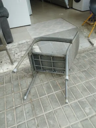 Silla de terraza mimbre y metal