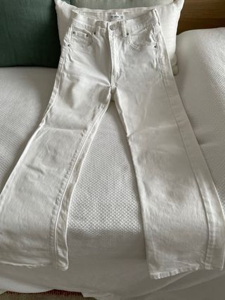 Pantalones vaqueros blancos Pull&Bear Talla S