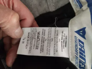 Pantalón vaquero moto negro Dainese.