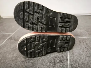 Botas de agua niña abeja