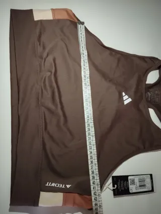 Top Adidas Techfit XL