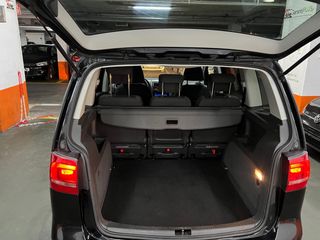 Volkswagen Touran 2012