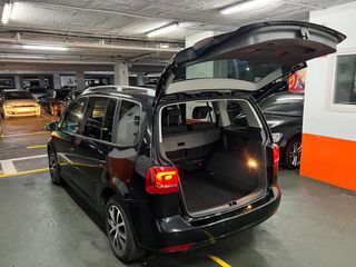 Volkswagen Touran 2012