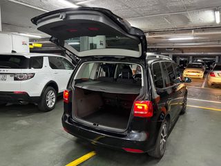 Volkswagen Touran 2012